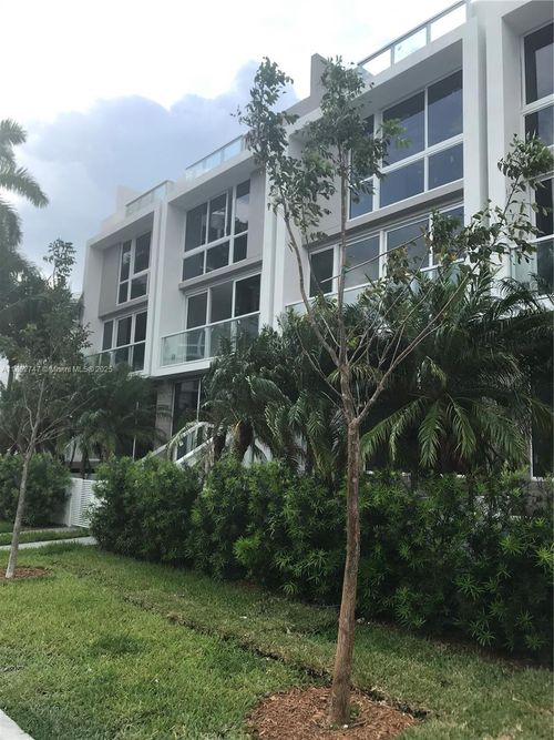 unit-11-1000 99th St, Bay Harbor Islands, FL, 33154-1879 | Card Image