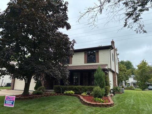 3677 Beech Dr, Ypsilanti, MI, 48197-8608 | Card Image