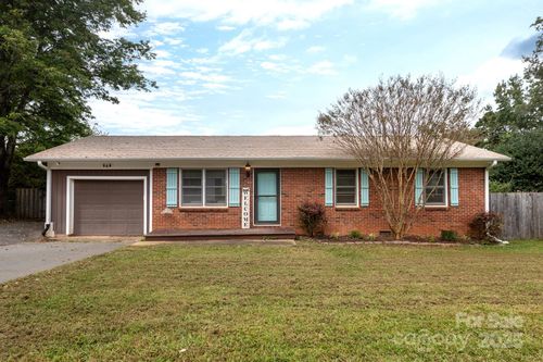 558 Brumley Rd, Mooresville, NC, 28115-6903 | Card Image