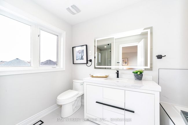 15A Silver Stream Ave, House attached with 3 bedrooms, 4 bathrooms and 2 parking in Richmond Hill ON | Image 31