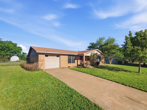 512 S Williams St, Hamilton, TX, 76531-2409 | Card Image