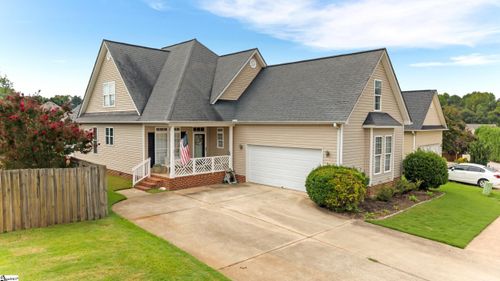203 Summergrass Dr, Greenville, SC, 29617-1237 | Card Image