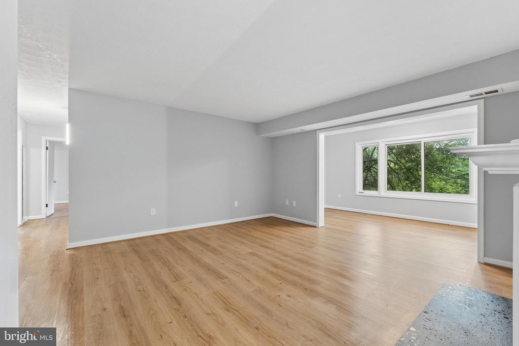 Residential in GAITHERSBURG 4