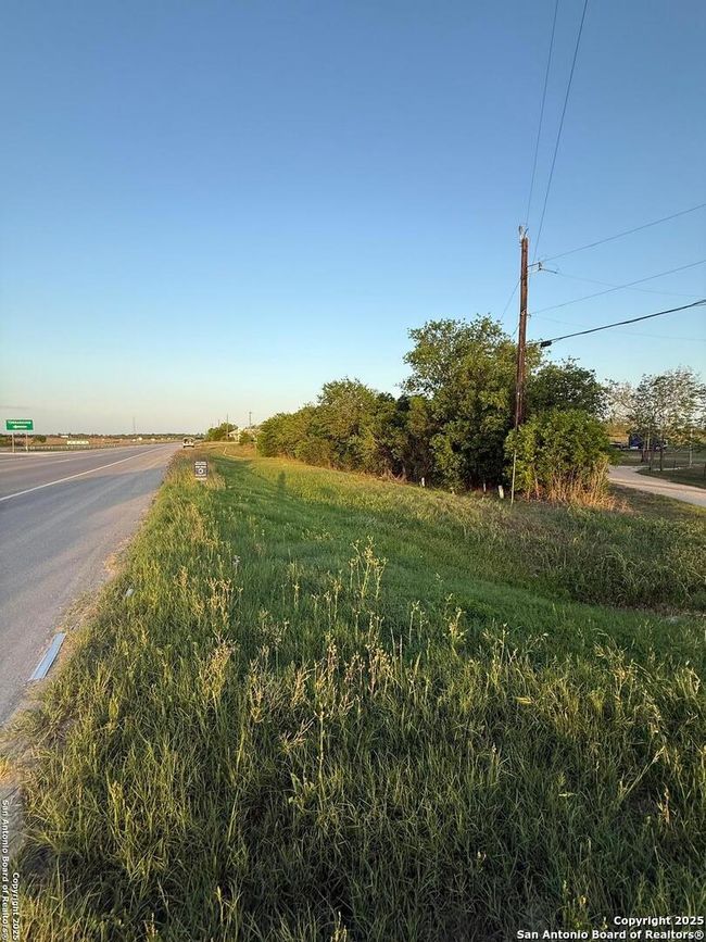 4984 S Loop 1604 E, Home with 0 bedrooms, 0 bathrooms and null parking in Elmendorf TX | Image 8