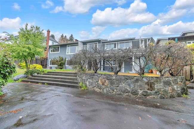 1386 Lawson Avenue, House other with 4 bedrooms, 2 bathrooms and 5 parking in West Vancouver BC | Image 33