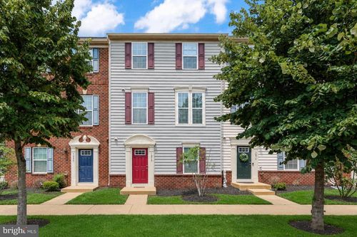 7078 Mongoose Trl, GAINESVILLE, VA, 20155-3314 | Card Image