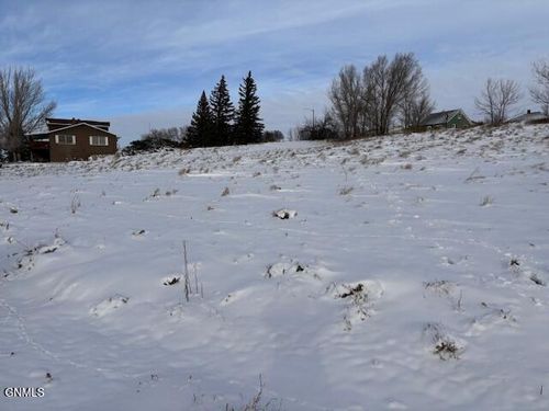 611 Box Elder St, Plentywood, MT, 59254-1704 | Card Image