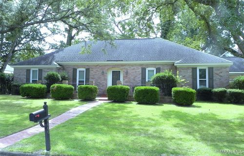 4600 Fox Den Ln, Montgomery, AL, 36106-3105 | Card Image