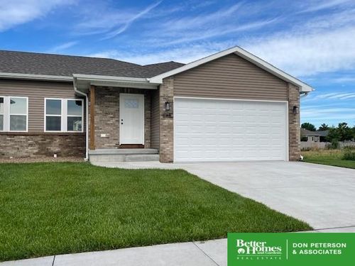 1165 Kate Ave, Fremont, NE, 68025-6552 | Card Image