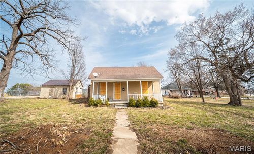 687 Salem Ave, Rolla, MO, 65401-3458 | Card Image