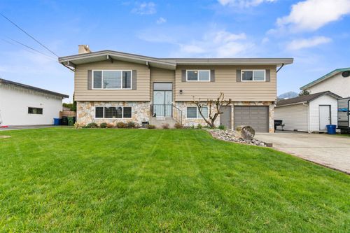 46052 Higginson Rd, Chilliwack, BC, V2R2A9 | Card Image