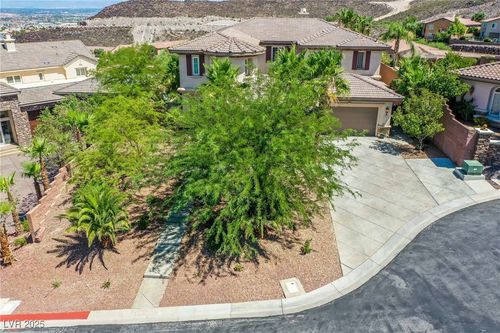 422 Stone Lair Ct, Henderson, NV, 89012-7232 | Card Image
