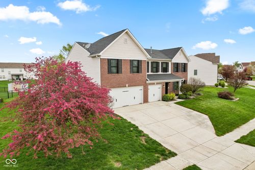 1792 Salina Dr, Avon, IN, 46123-9088 | Card Image