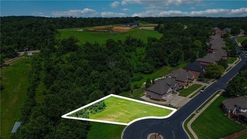 3503 Nw Mountainview Rd, Bentonville, AR, 72712-8099 | Card Image