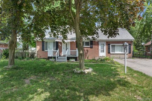 34622 Donnelly St, Westland, MI, 48185-7712 | Card Image