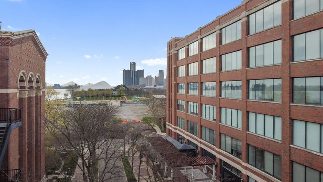 APT-29 - 200 River Place Dr, Condo with 2 bedrooms, 3 bathrooms and null parking in Detroit MI | Image 49