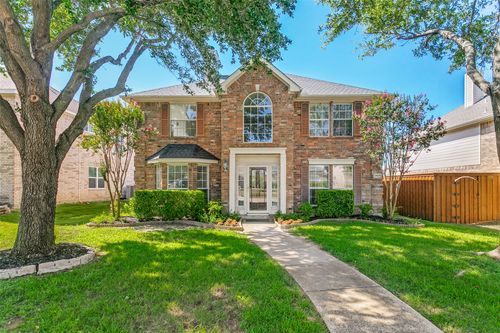 2424 Hunters Run Dr, Plano, TX, 75025-4766 | Card Image