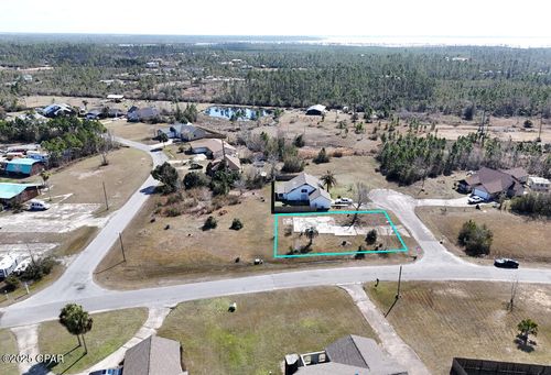 2005 Two Putt Ln, Panama City, FL, 32404-2735 | Card Image