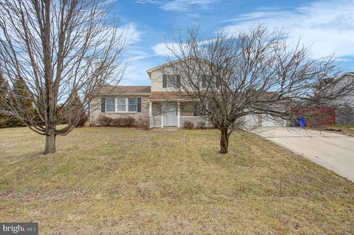 1760 Holly Ln, Chambersburg, PA, 17202-7543 | Card Image