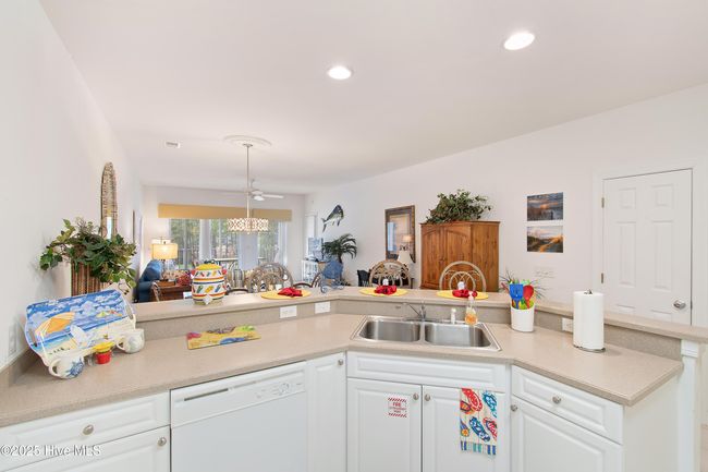APT-3716 - 140 Avian Dr, Condo with 2 bedrooms, 2 bathrooms and null parking in Sunset Beach NC | Image 7