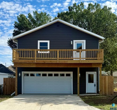 604 5th Ave S Avenue S, Sioux Falls, SD, 57104 | Card Image