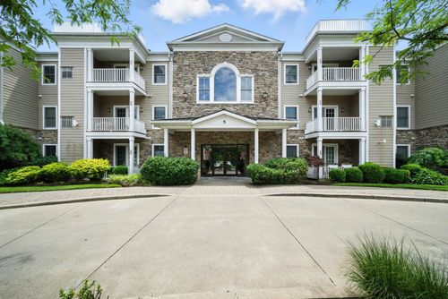 220-5 Tenakill Rd, Cresskill, NJ, 07626-1430 | Card Image