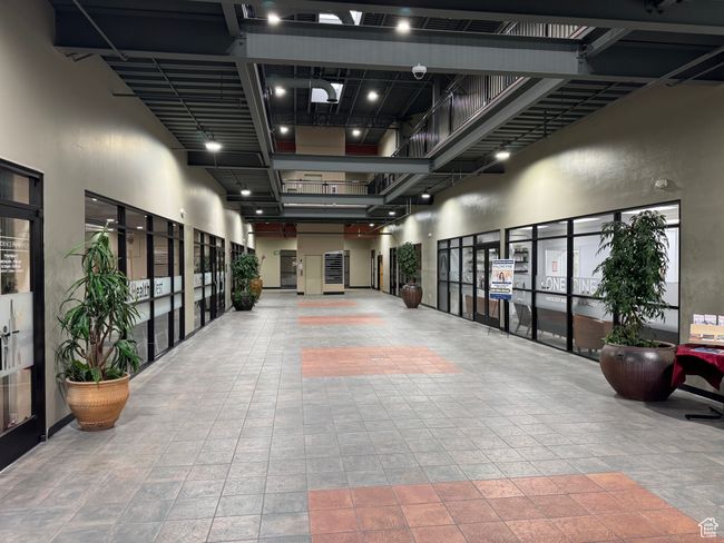 View of lobby | Image 13