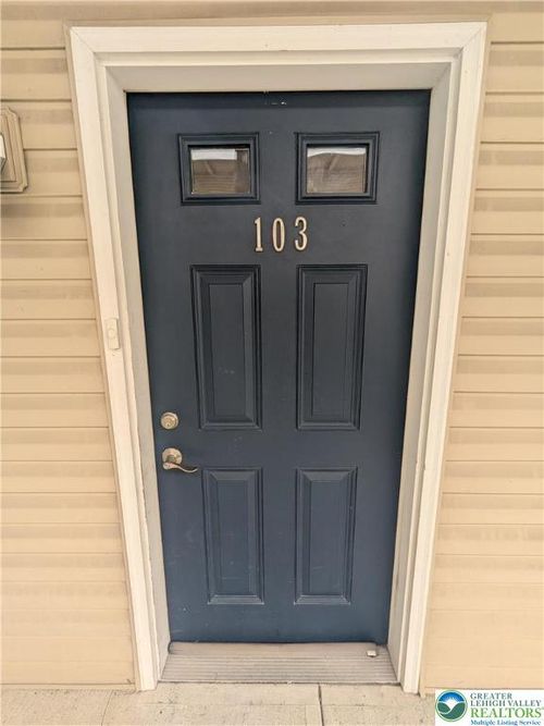 103-252 N Walnut St, Bath, PA, 18014-1206 | Card Image