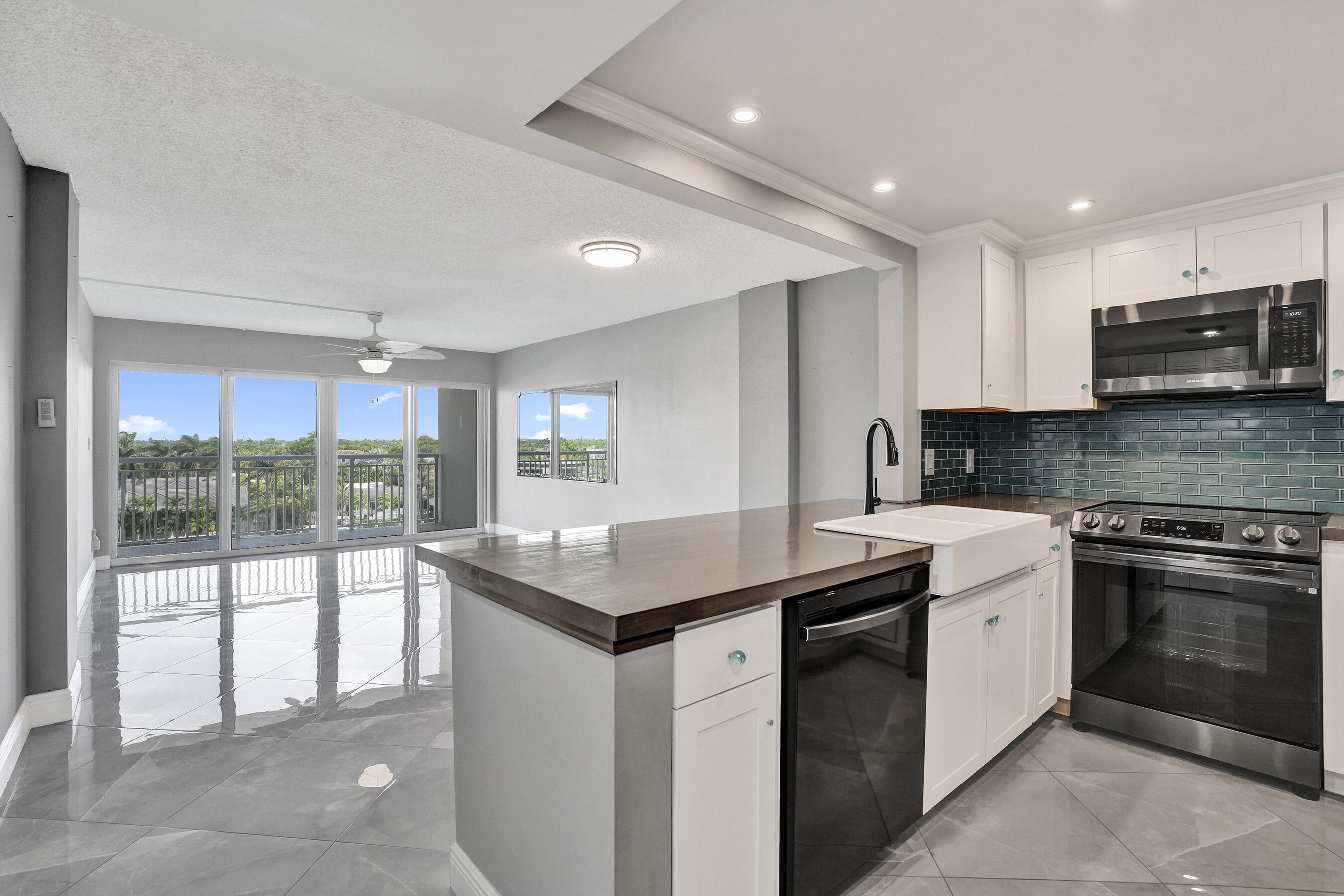 Residential in Pompano Beach 4