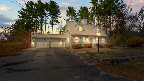 87 Locksley Road, Auburn, ME, 04210 | Card Image