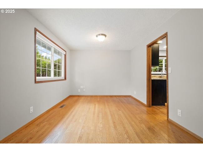 4603 Se 16 Th Ct, House other with 3 bedrooms, 2 bathrooms and 2 parking in Gresham OR | Image 35