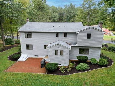 17 Old Barge Road, House other with 4 bedrooms, 2 bathrooms and 2 parking in Simsbury CT | Image 2