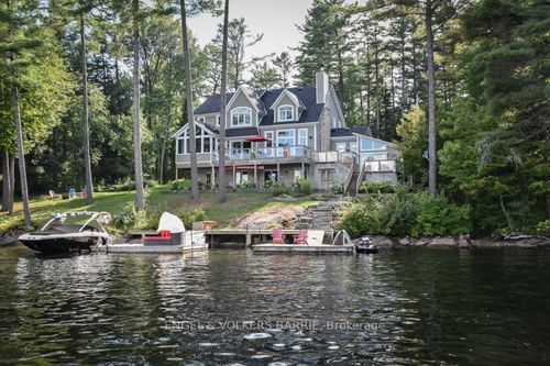 1043 Fortunes Trail, Algonquin Highlands, ON, K0M1S0 | Card Image