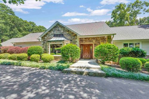 15 Darien Way, Greenville, SC, 29615-3236 | Card Image