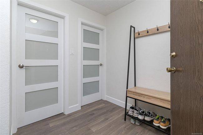 101 - 1792 Rockland Ave, Condo with 2 bedrooms, 2 bathrooms and 1 parking in Victoria BC | Image 4