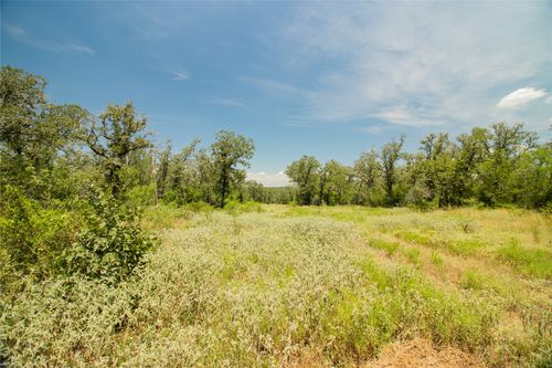 2564 Bluestem Crest Lane, Kingsbury, TX, 78638 | Card Image