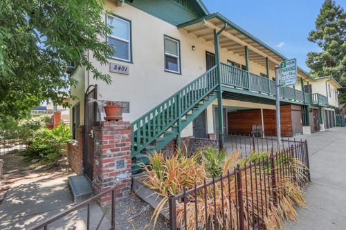 2401 24th Street, Sacramento, CA, 95818 | Card Image