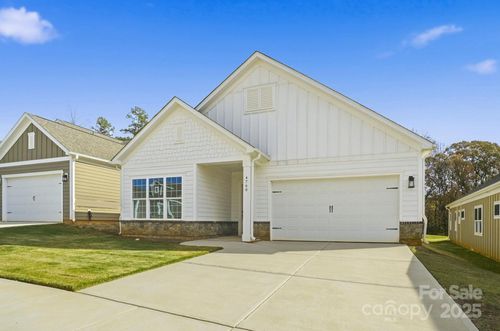 4760 Anise Cir, Sherrills Ford, NC, 28673-9513 | Card Image