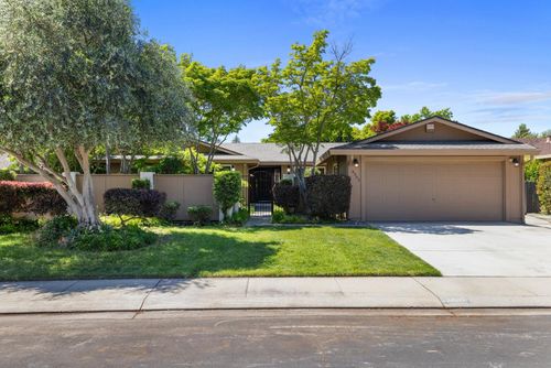 3305 Appaloosa Ct, Modesto, CA, 95356-0409 | Card Image