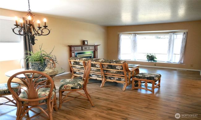 Dining Room | Image 6