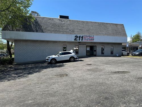 211 Depot Rd, Huntington Station, NY, 11746-2412 | Card Image