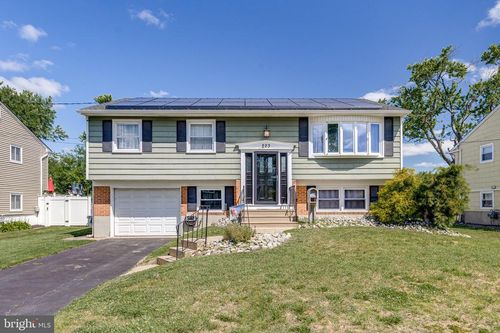 223 Fairmount Ave, BLACKWOOD, NJ, 08012-3720 | Card Image