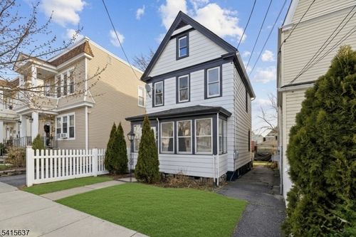 48 Liberty St, West Orange, NJ, 07052-5502 | Card Image