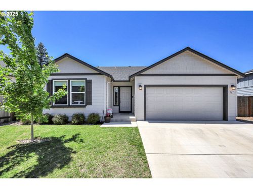 717 S 53rd Pl, Springfield, OR, 97478-7775 | Card Image