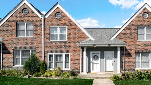 771 Kenmare Pkwy, Crown Point, IN, 46307-2651 | Card Image