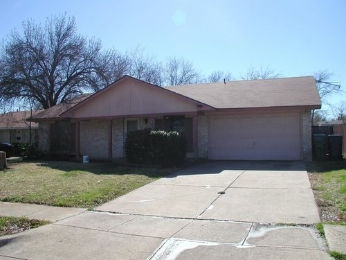 5033 Overcrest Dr, Garland, TX, 75043-4932 | Card Image