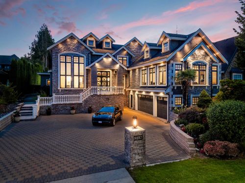 8257 171 St, Surrey, BC, V4N0B2 | Card Image
