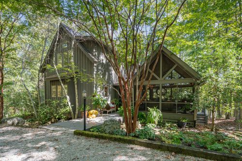 2140 Westlake Dr, Monteagle, TN, 37356-6006 | Card Image