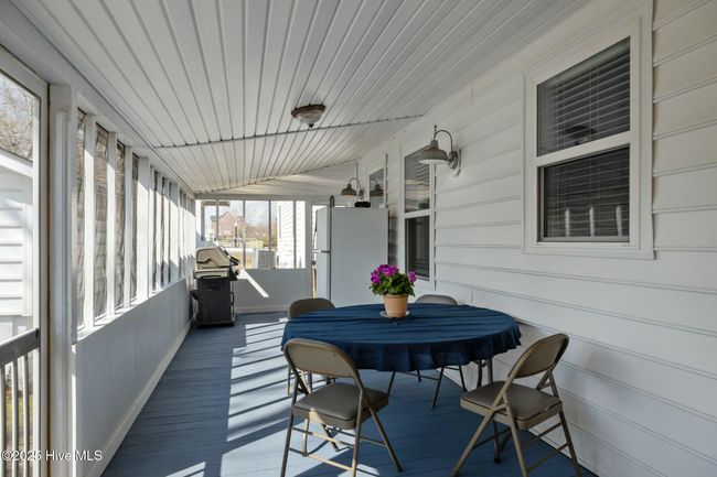 106 S Water St, House other with 6 bedrooms, 5 bathrooms and null parking in Swansboro NC | Image 53