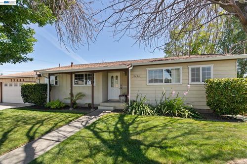 35446 Cleremont Dr, Newark, CA, 94560-1103 | Card Image